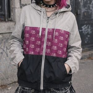 Empyre size M, grey windbreaker jacket with matron India elephant pattern